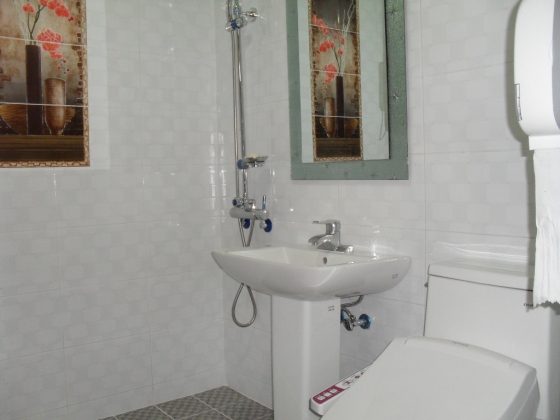 <span class='galleria_span'>　</span><br />

　